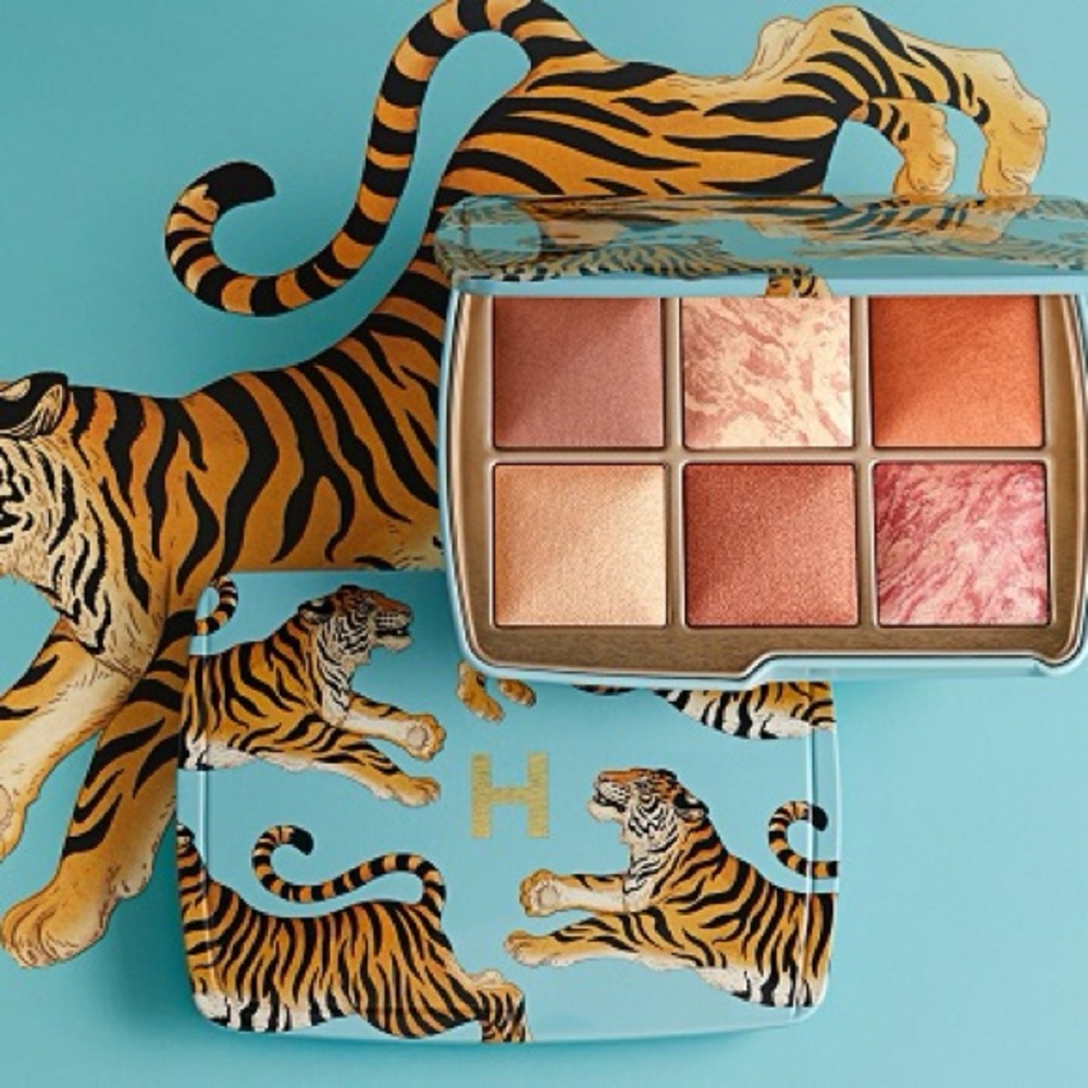 HOURGLASS Ambient Lighting Edit Unlocked | Tiger  Edit Palette - Limited release